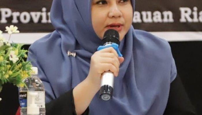 Ririn Warsiti Kritik Jalur Prestasi SPMB Kepri: Tak Adil Jika Hanya Diukur dari Dua Mata Pelajaran
