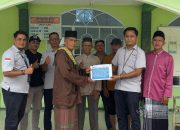 PT Timah Bantu Pembangunan Halaman Masjid Nurul Huda di Kundur Barat