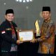 Amsakar Raih Penghargaan Wali Kota Pendukung Zakat Terbaik 2026