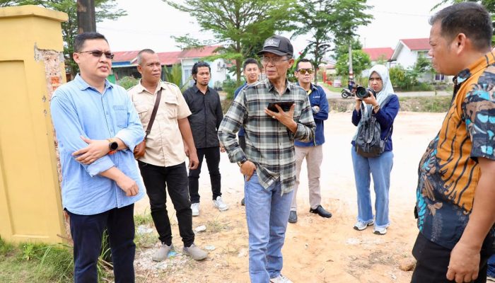 Amsakar Respons Keluhan Wali Murid, Penambahan Ruang Kelas SDN 013 Sekupang Jadi Prioritas